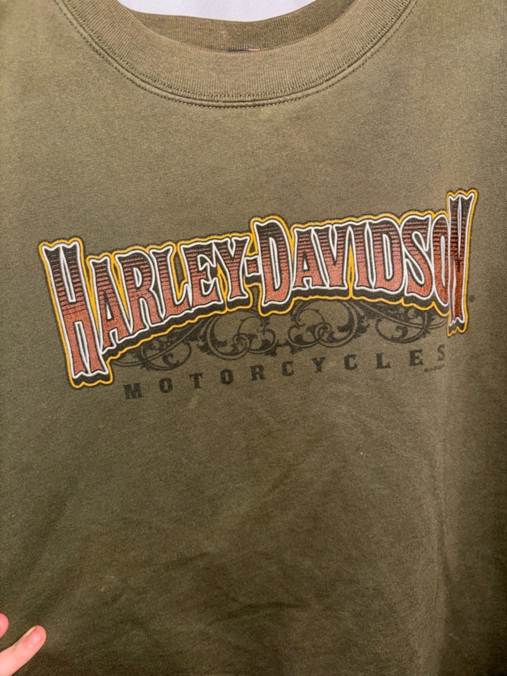 Harley Davidson Crewneck Sweatshirt with Chest Graphic - Picture 3 of 7